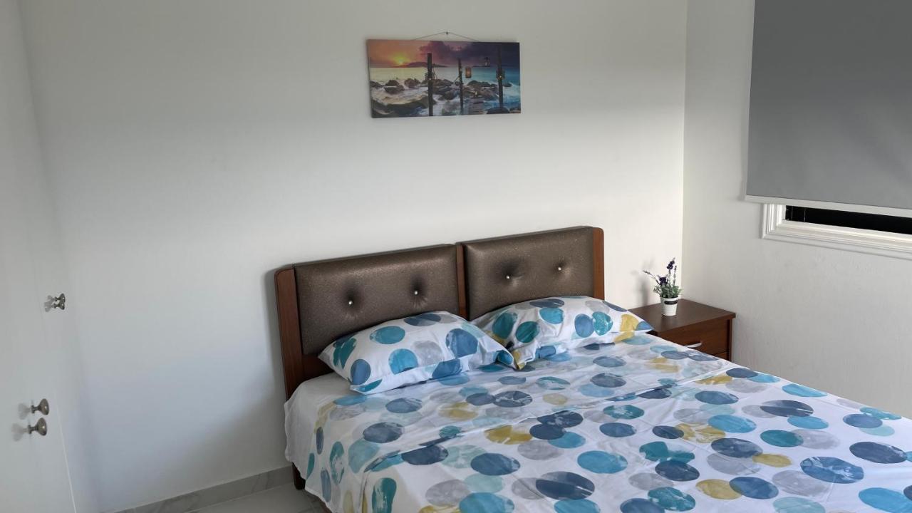 لارنكا Beachfront Villa - Dasaki المظهر الخارجي الصورة